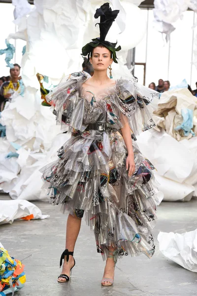 Look 66